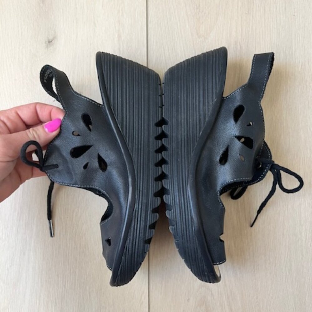 Fly London Soft Leather Wedge Peep Toe Sandal Size 38 (US 7) Black Cut Out Lace